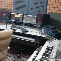 استدیو(استودیو) موسیقی وخوانندگی