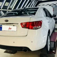 کیا سراتو ۲۰۰۰