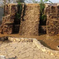 محوطه سازی حیاط ویلا صفر تا صد|خدمات باغبانی و درختکاری|صومعهسرا, |دیوار