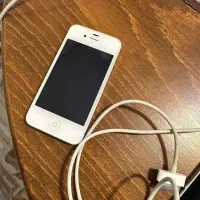 اپل iPhone 4 (قفل کریر سیم کارت نمی خواند)