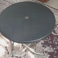 میز گرد تاشو