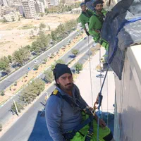 کاردر ارتفاع با طناب.راپل.بندباز.بدون داربست.پیچ|خدمات پیشه و مهارت|کرمان, |دیوار