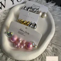 گوشواره آینه ای و پاستیلی