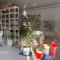 یک مغازه ابزار فروشی با کل وسایل ها به فروش میرسد