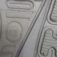 فروش کفش کتونی شرکت pazinسایز۴۳|کیف، کفش، کمربند|پرند, فاز ۶|دیوار