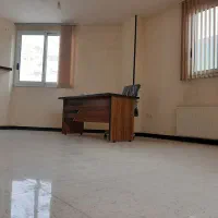 دفتر-کار-40-متری-بر-خیابان-اطشاران