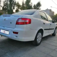 رانا Lx مدل 1393|خودرو سواری و وانت|اصفهان, شهرک میلاد|دیوار