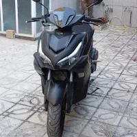 موتور آیروکس ان وی ایکس ۱۷۰ سی سی|موتورسیکلت|صحنه, |دیوار