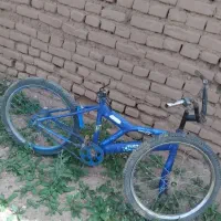 دوچرخه نیاز به تعمیر اساسی