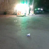 یخ فروشی همه روزه حتا روز های تعطیل