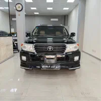تویوتا لندکروز ۲۰۱۲بدون رنگ