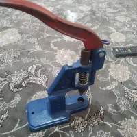 دستگاه پرچ
