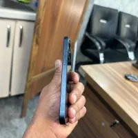 ایفن۱۳نرمال مشکی بدون خط خش|موبایل|اصفهان, سیچان|دیوار