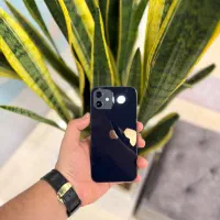 iPhone 12normal رنگ مشکی بسیار تمیز اقساط ۱۲ماهه