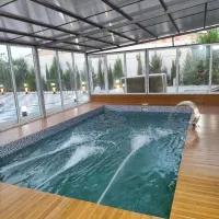 ویلا-باغ-استخر-دار-آب-گرم-سر-پوشیده-با-تصفیه