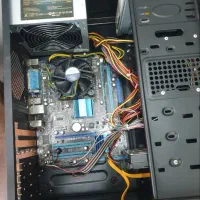 سیستم کامپیوتر|رایانه رومیزی|رامیان, |دیوار