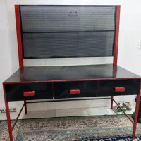 میزکار فلزی