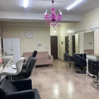لوازم آرایشگاهی میزو صندلی
