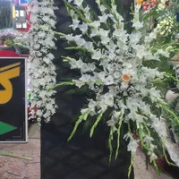 ** تاج گل ترحیم با کیفیت و ارسال رایگان **|خدمات پذیرایی، مراسم|شیراز, یخ سازی|دیوار