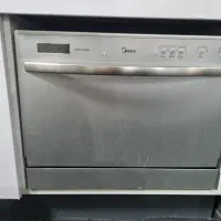 ماشین ظرفشویی در حد نو