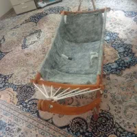تخت گهوار نوزاد