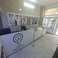 میز پیشخوان ویترین و لوازم موبایل