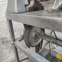 چرخ گوشتی ۳۲ تسمه ای همه کاره|کافیشاپ و رستوران|شیراز, کوشک میدان|دیوار