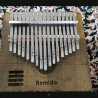 کالیمبا|سازهای سنتی|اصفهان, شیخ اشراق|دیوار