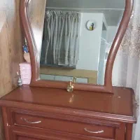 سرویس خواب تخت میز ارایش ۲عدد پاتختی|تخت و سرویس خواب|قم, شهرک مهدیه (مدرس)|دیوار