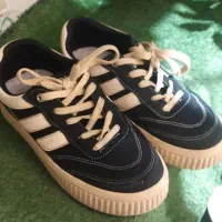 کفش اسپرت ZARA|کیف، کفش، کمربند|خرمآباد, |دیوار