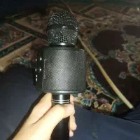 اسپیکر میکروفن دار