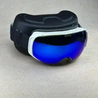 عینک‌های اسکی و طوفان