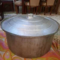 دو عدد قابلمه روحی خیلی بزرگ