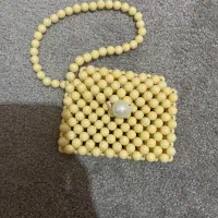 جاکارتی مرواریدی کرم رنگ