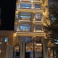 آپارتمان-114-متری-جلال-62-تک-واحدی-آسانسور-دار