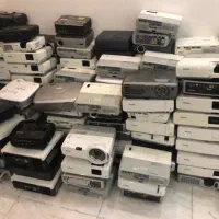 ویدیو پروژکتور شارژی قابل حمل کیفیت قیمت همکار|تلویزیون و پروژکتور|شیراز, زرهی|دیوار