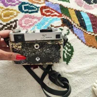 دوربین minolta قدیمی|کلکسیون اشیاء عتیقه|پردیس, فاز ۱۱|دیوار
