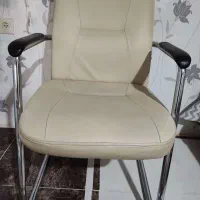 صندلی انتظار وگردان مارک گلدسیت|مبلمان اداری|قزوین, |دیوار