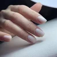 پذیرش مدل کاشت و ترمیم ناخن با شرایط ویژه
