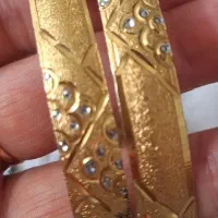 یک جفت النگو