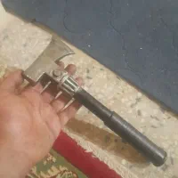 چاقو تزئینی وتیر کوهنوردی|کلکسیون اشیاء عتیقه|بروجرد, |دیوار