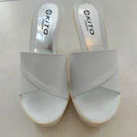 صندل و کفش|کیف، کفش، کمربند|اصفهان, آبشار|دیوار