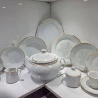 چینی ۱۲۵ پارجه پردیس