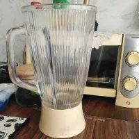 پارچ شیشه ای آب‌میوه گیری|آبمیوه‌گیر و آب‌مرکبات‌گیر|کرج, گوهردشت|دیوار