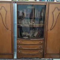 کمد و کتابخانه