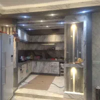 آپارتمان ۱۱۰متر توس ۹۷ به همراه سوییت پشت بام