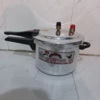 زودپز 8 لیتری|ظروف پخت‌وپز|مشهد, نوید|دیوار