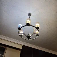 یک عدد لوستر به همراه دوعدد دیواری