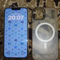 اپل iPhone 13 با حافظهٔ ۱۲۸ گیگابایت