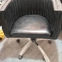 صندلی استادکارویرا|آرایشگاه و سالنهای زیبایی|یزد, |دیوار